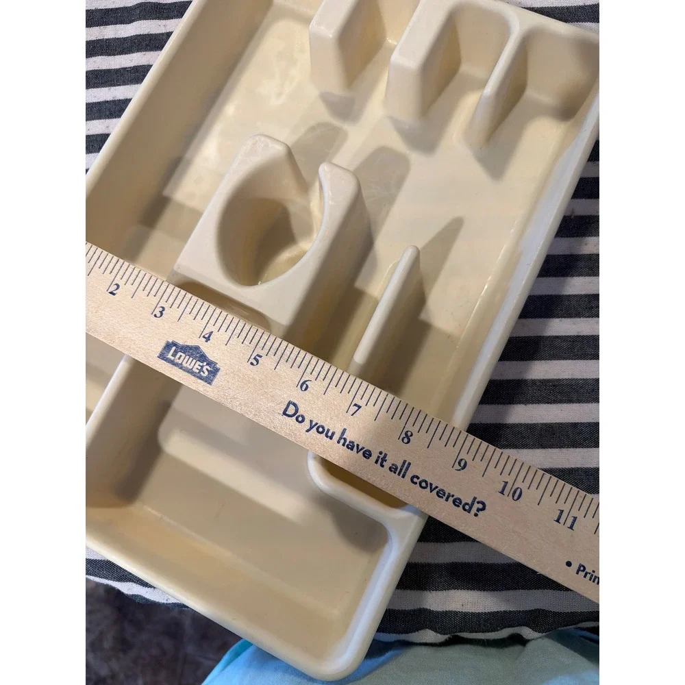 Vintage Rubbermaid 2921 Cutlery Drawer Organizer Almond Cream Utensil Tray USA